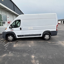 Fleet-Washing-Services-in-Tulsa-Oklahoma-Delivery-Vans-to-Semi-Trucks-We-Do-It-All 5